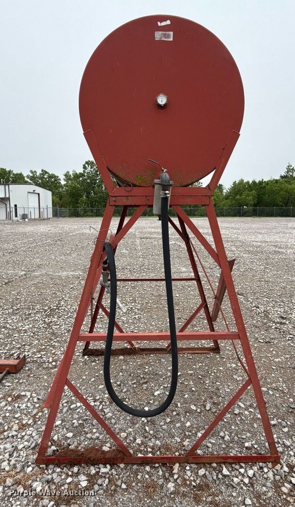 image for item ER1074 Fuel tank