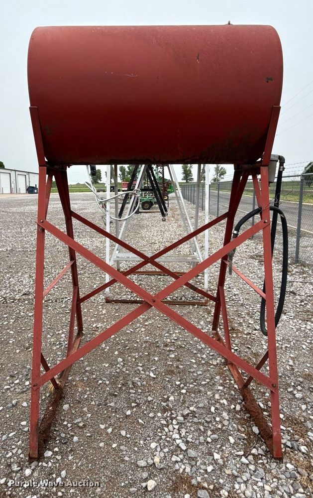 image for item ER1074 Fuel tank