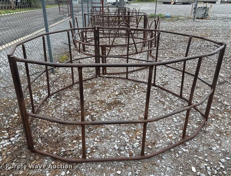 image for item ER1075 (5) round bale feeders