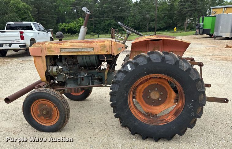 image for item ND9713 Kubota L210 tractor