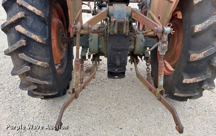 image for item ND9713 Kubota L210 tractor