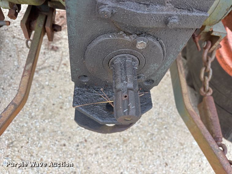 image for item ND9713 Kubota L210 tractor