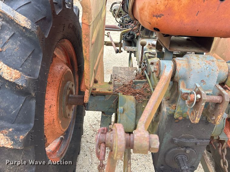 image for item ND9713 Kubota L210 tractor