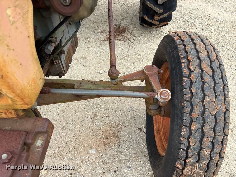 image for item ND9713 Kubota L210 tractor