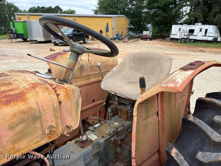 image for item ND9713 Kubota L210 tractor