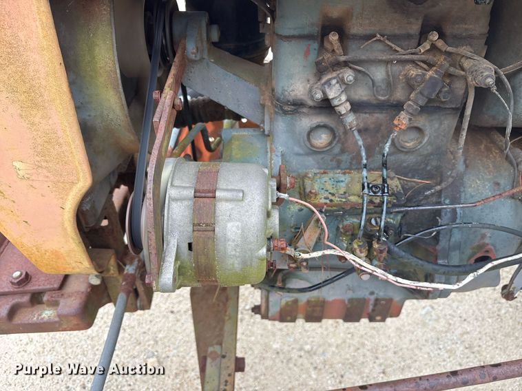 image for item ND9713 Kubota L210 tractor