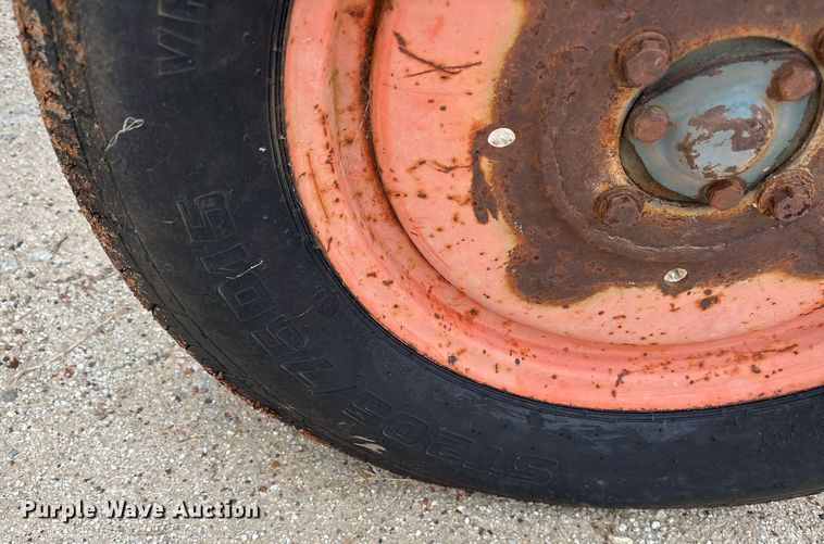 image for item ND9713 Kubota L210 tractor