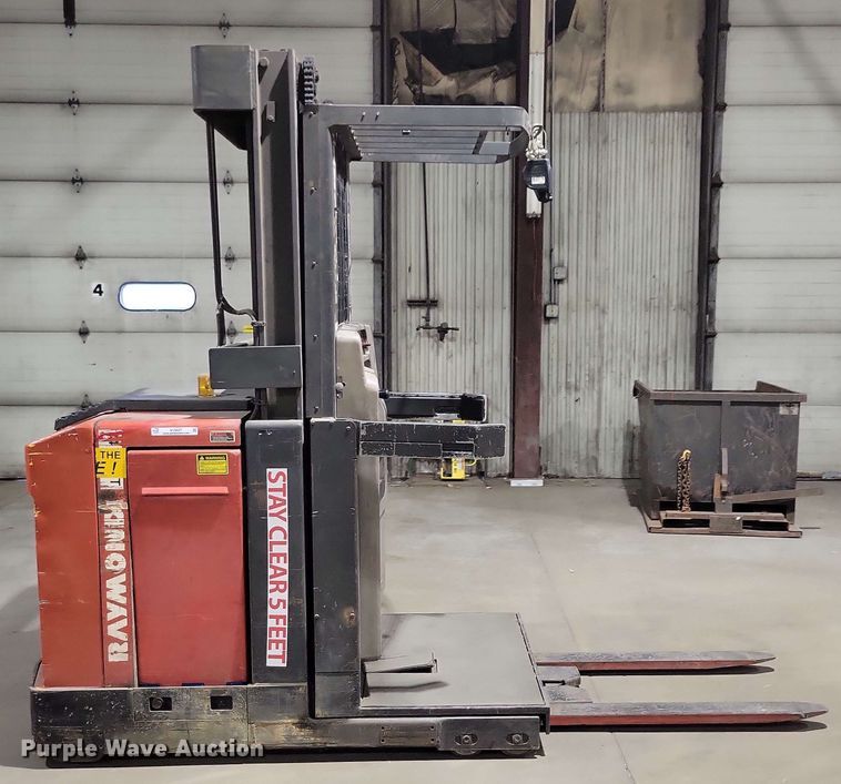 image for item NV9837 Raymond EASI-OPC30TT order picker