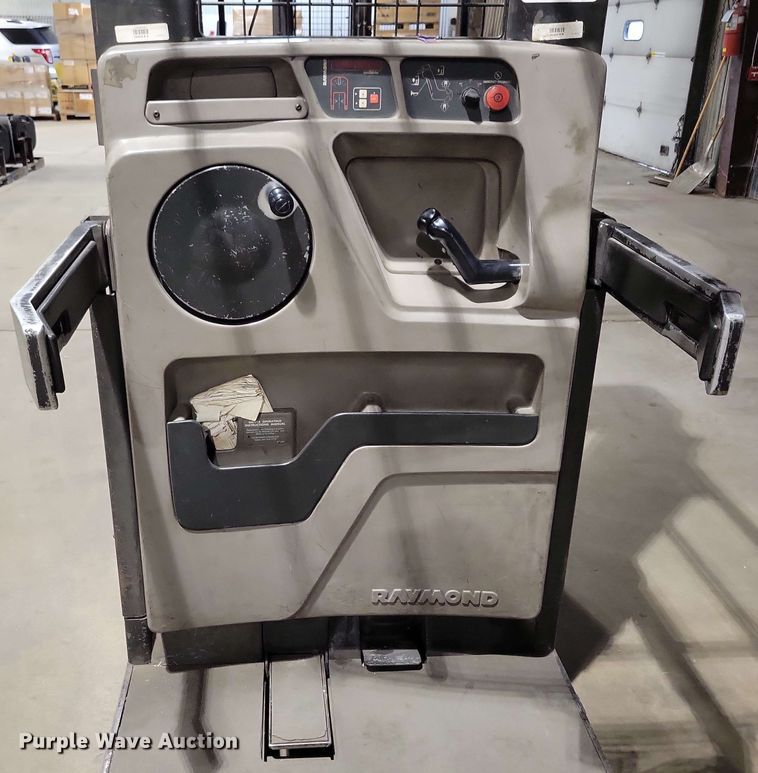 image for item NV9837 Raymond EASI-OPC30TT order picker