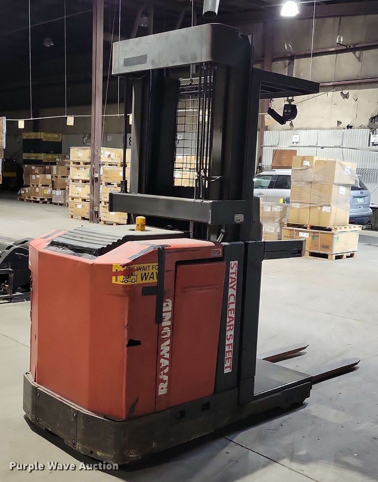 image for item NV9838 Raymond EASI-OPC30TT order picker