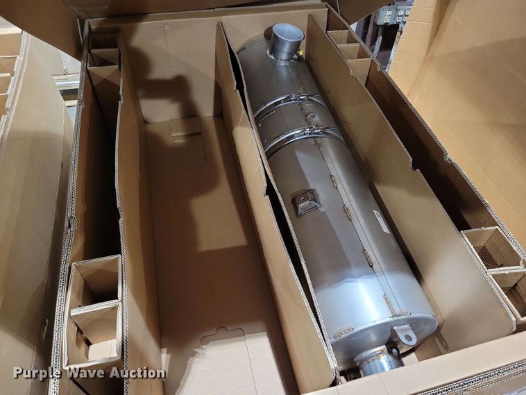 image for item NV9840 (3) Agco exhaust systems