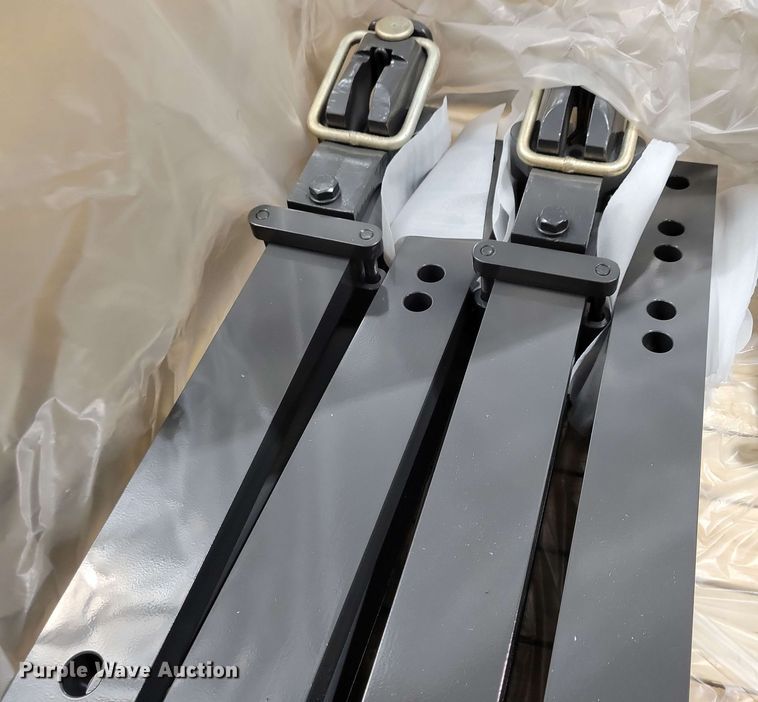 image for item NV9841 (25) Massey Ferguson draw bars