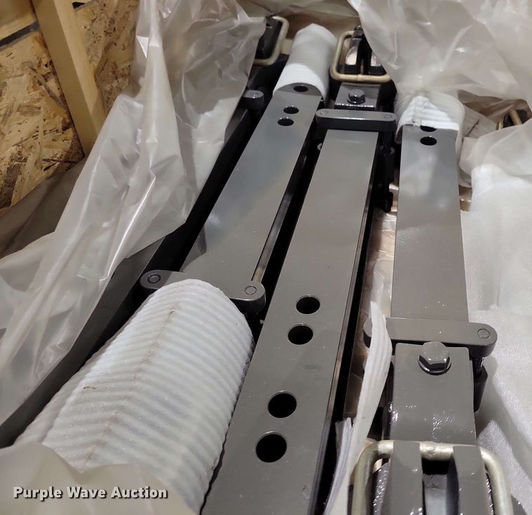 image for item NV9841 (25) Massey Ferguson draw bars