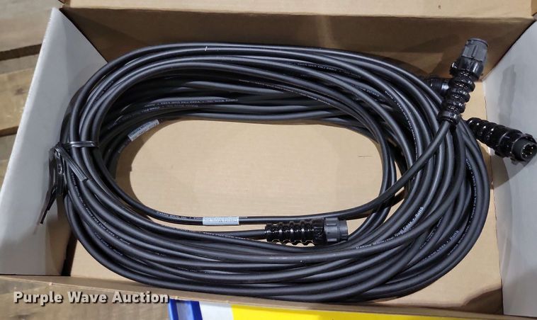 image for item NV9844 (4) Agco cameras