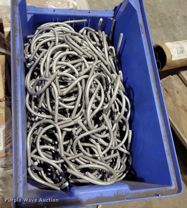 image for item NV9845 Tractor parts