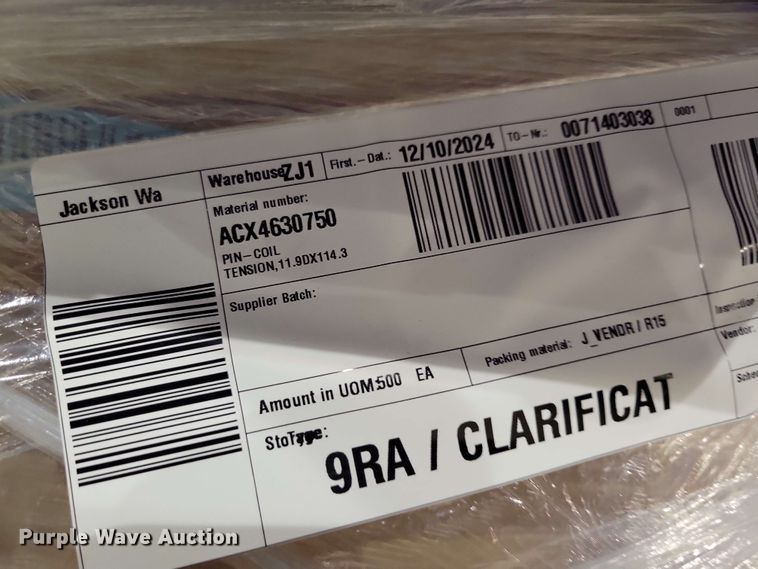 image for item NV9845 Tractor parts