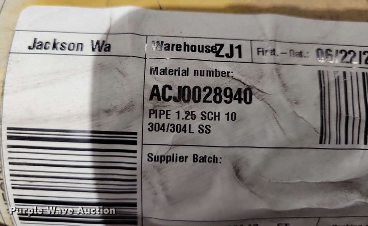 image for item NV9845 Tractor parts