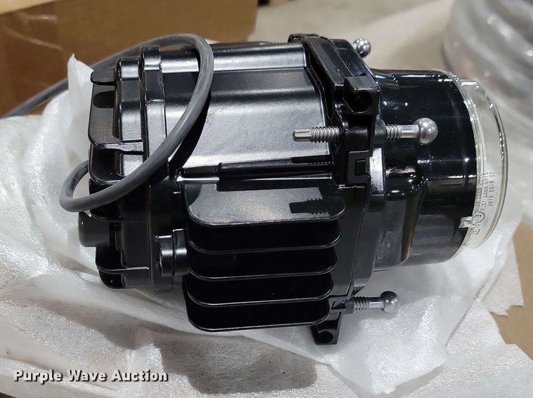 image for item NV9847 (30) Hella LED lights