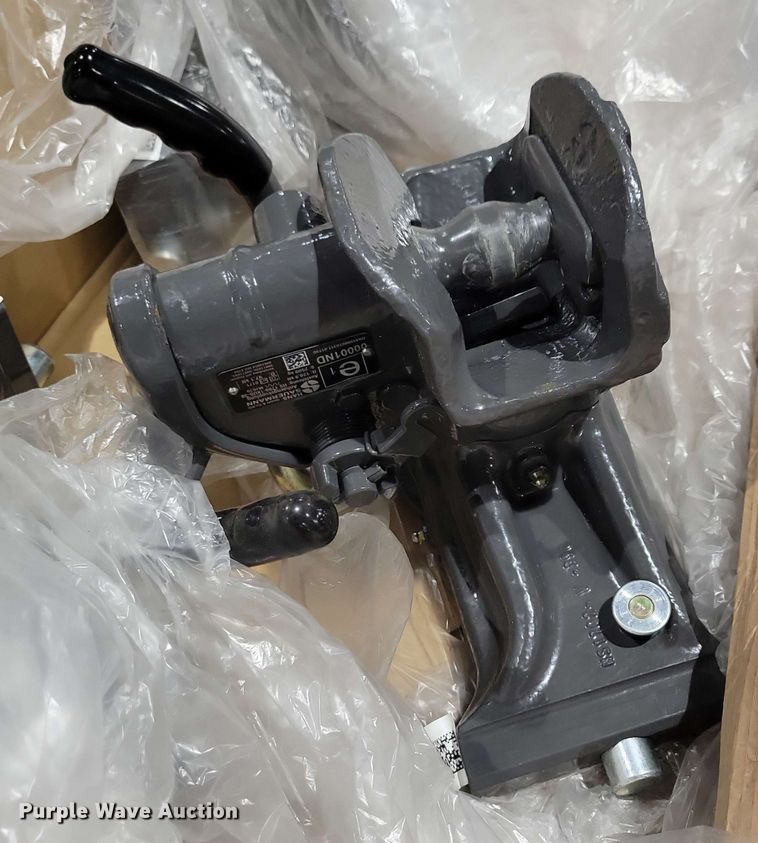 image for item NV9848 (60) hitches