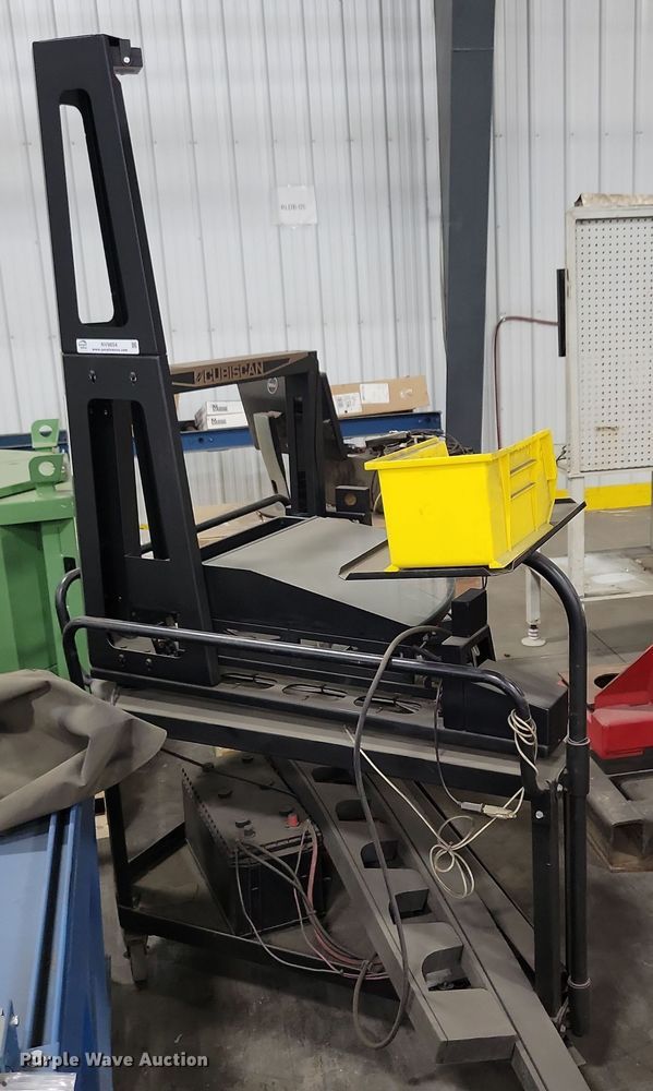 image for item NV9854 2012 Quantronix Cubiscan CS125 scale