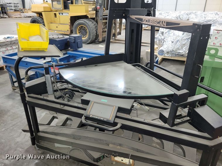 image for item NV9854 2012 Quantronix Cubiscan CS125 scale