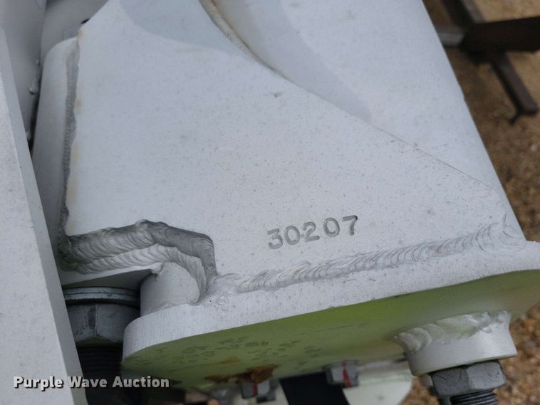 image for item NV9859 (2) Millennium Booms spray booms