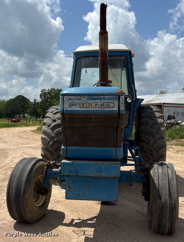 image for item OB9678 Ford TW-30 tractor