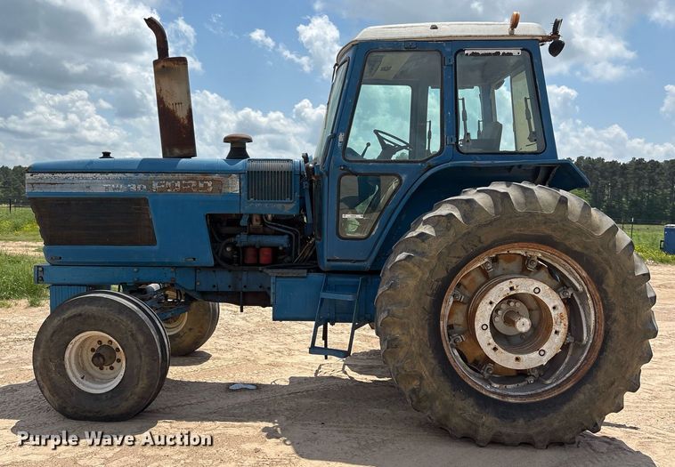 image for item OB9678 Ford TW-30 tractor