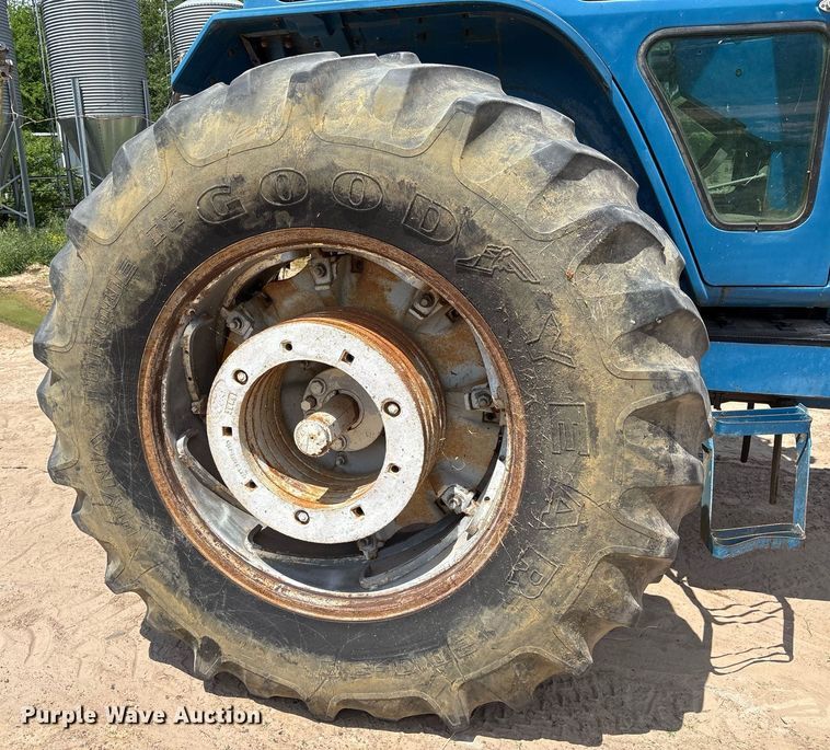 image for item OB9678 Ford TW-30 tractor