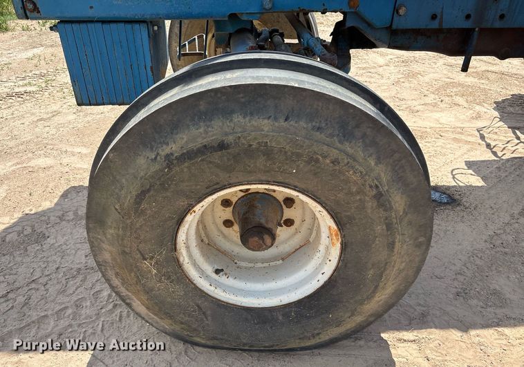 image for item OB9678 Ford TW-30 tractor