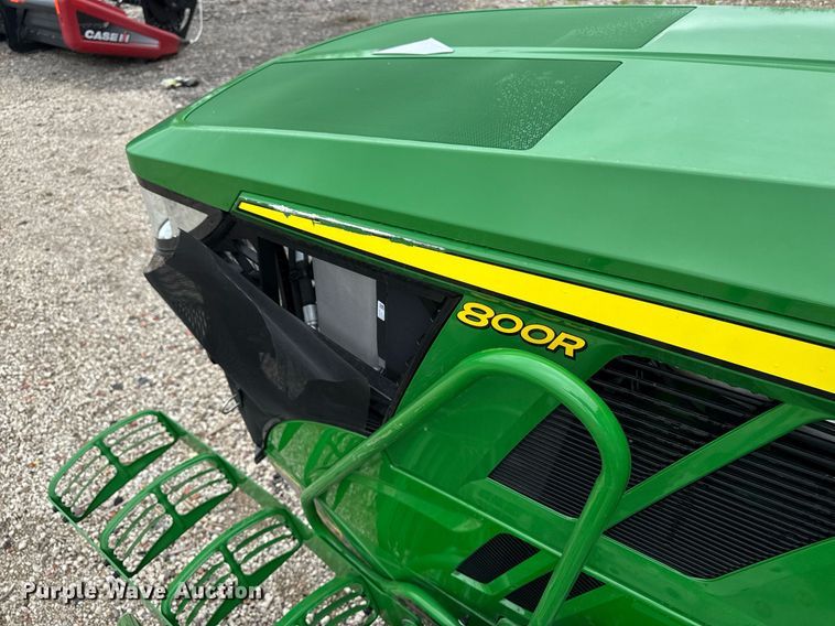 image for item YA0526 2025 John Deere 800R spreader