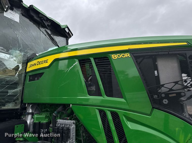 image for item YA0526 2025 John Deere 800R spreader