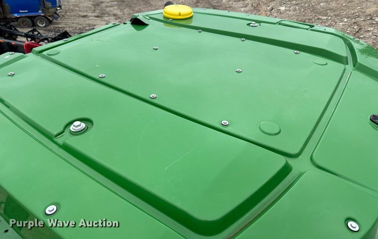 image for item YA0526 2025 John Deere 800R spreader