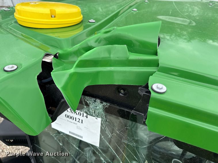 image for item YA0526 2025 John Deere 800R spreader