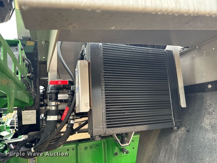 image for item YA0526 2025 John Deere 800R spreader