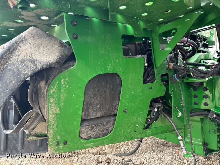 image for item YA0526 2025 John Deere 800R spreader