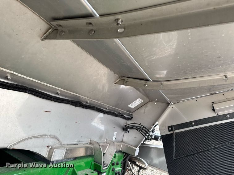 image for item YA0526 2025 John Deere 800R spreader