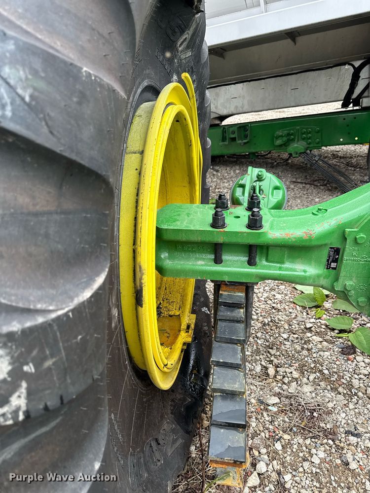 image for item YA0526 2025 John Deere 800R spreader