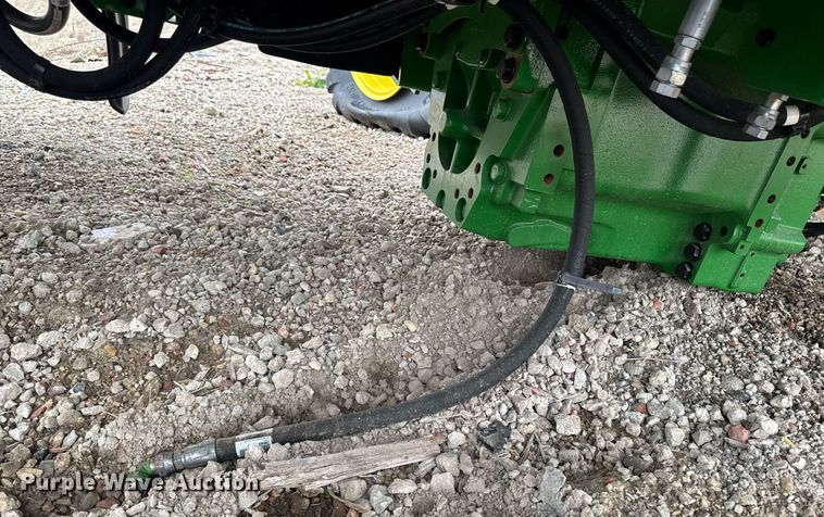 image for item YA0526 2025 John Deere 800R spreader