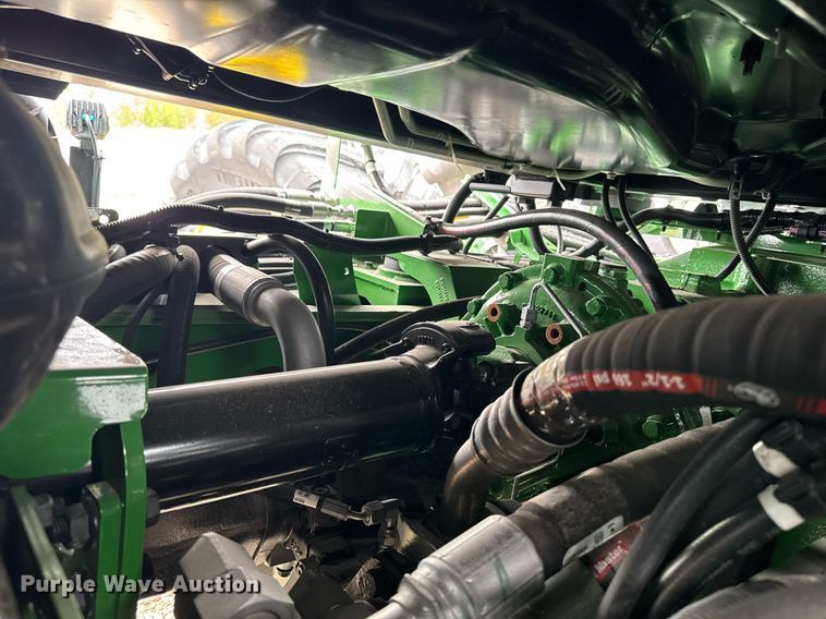 image for item YA0526 2025 John Deere 800R spreader