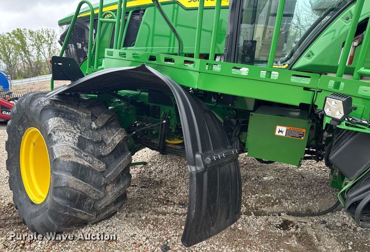 image for item YA0526 2025 John Deere 800R spreader