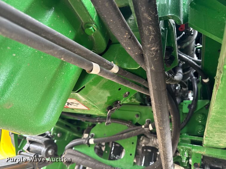 image for item YA0526 2025 John Deere 800R spreader