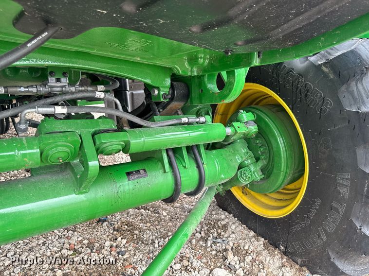 image for item YA0526 2025 John Deere 800R spreader