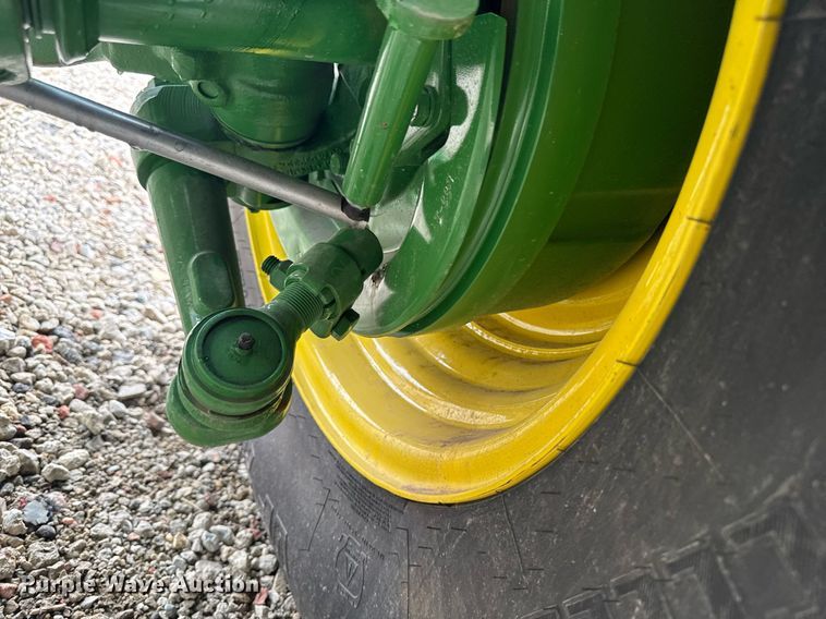 image for item YA0526 2025 John Deere 800R spreader