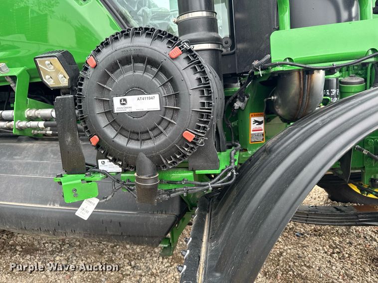 image for item YA0526 2025 John Deere 800R spreader