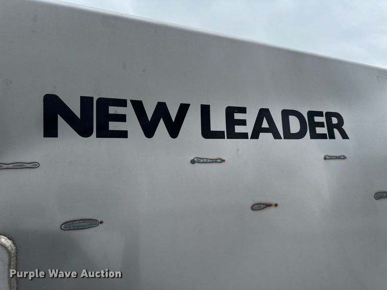 image for item YA0526 2025 John Deere 800R spreader