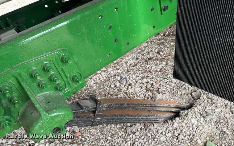 image for item YA0526 2025 John Deere 800R spreader