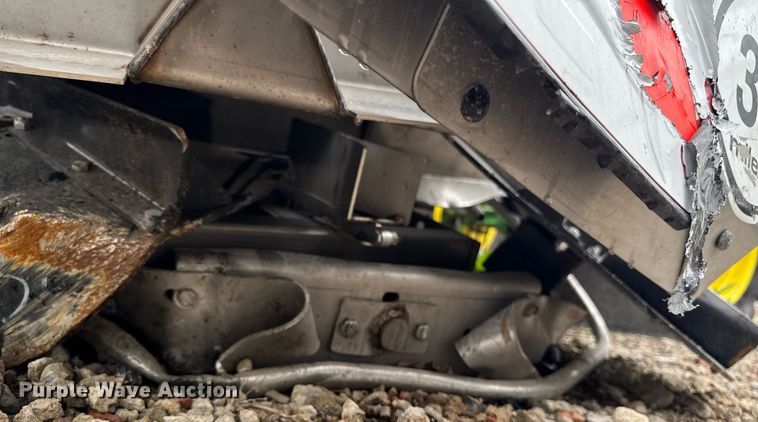 image for item YA0526 2025 John Deere 800R spreader