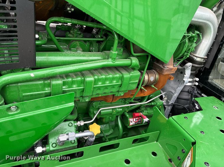 image for item YA0526 2025 John Deere 800R spreader