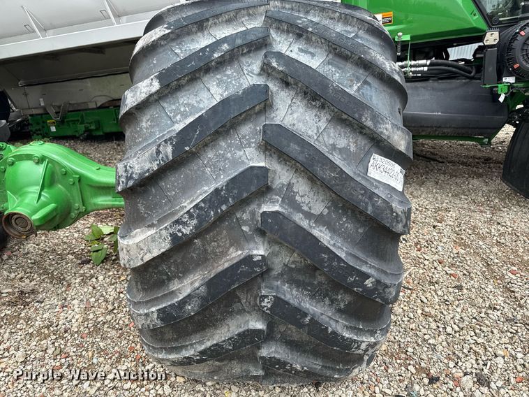 image for item YA0526 2025 John Deere 800R spreader